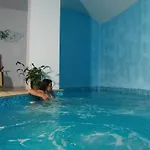 منتجع وسبا نيفادا 3*