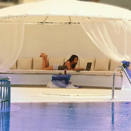 Resort Nevada & 3*