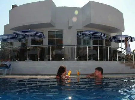 Nevada & Ośrodek wypoczynkowy Fethiye